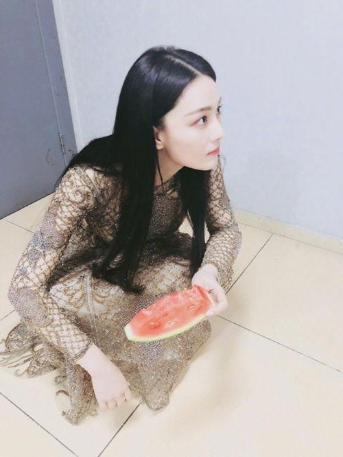 张美琪吃瓜,揭秘娱乐圈幕后故事